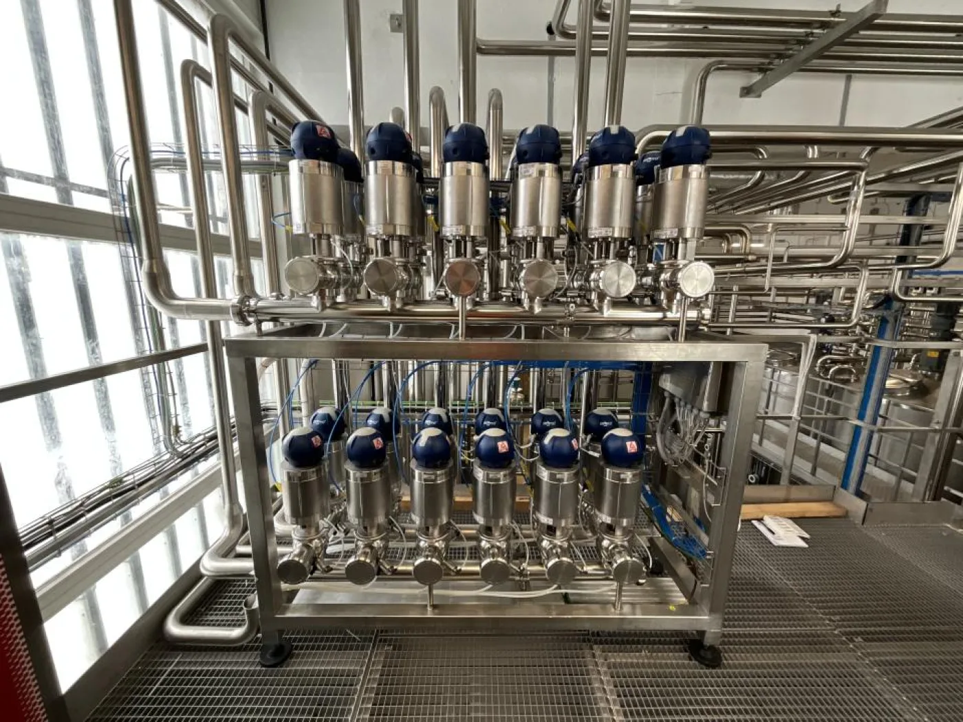 2022 A Due S.p.A. A Due S.p.A. SCA120PC Stainless Steel DN2.5 Multi Port Valve Manifold and Plant - 3