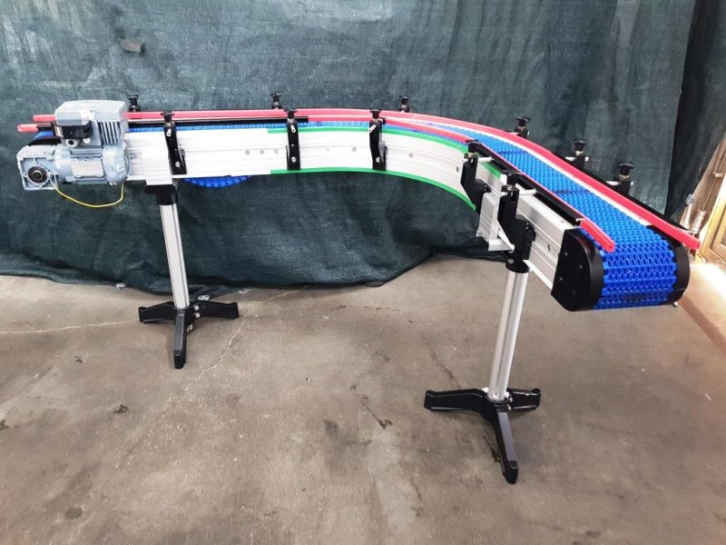 NASTRO TRASPORTATORE CURVO MOTORIZZATO – SEW