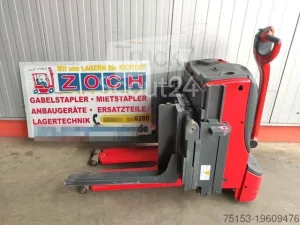 Linde T20 *Sonderbau-Batteriewechselwagen-388*