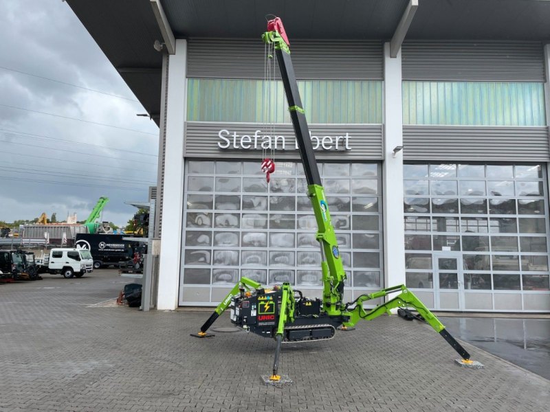 UNIC URW295CBE/ Raupenkran / 8,8m / 2,9t