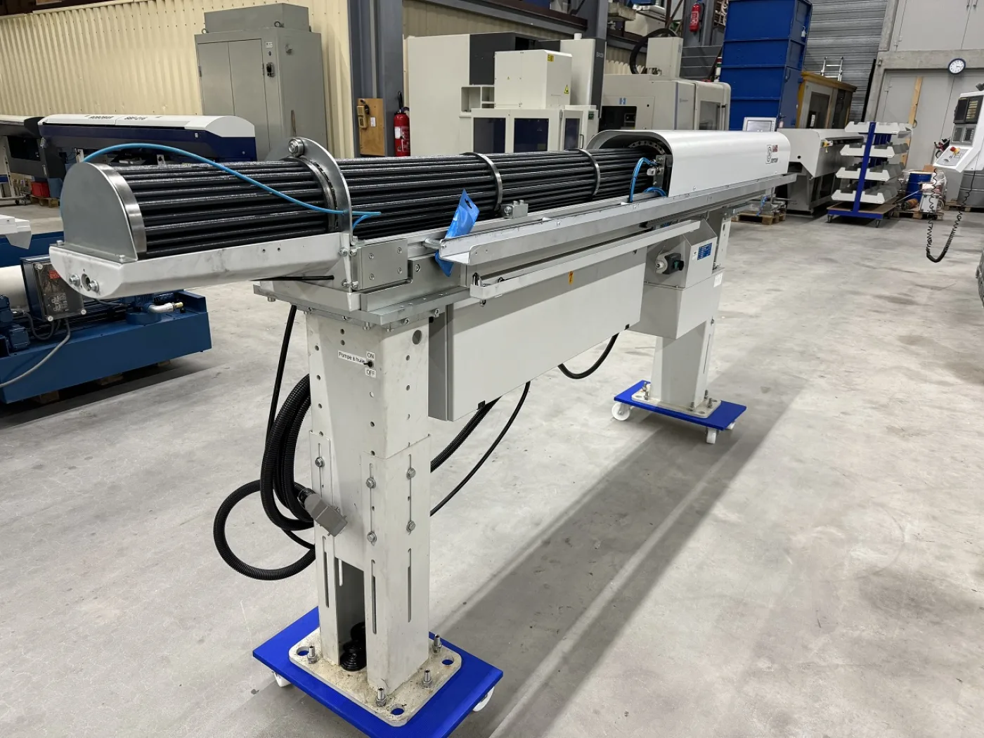 RAVITAILLEUR “LNS” TYPE TRYTON 112 - 2