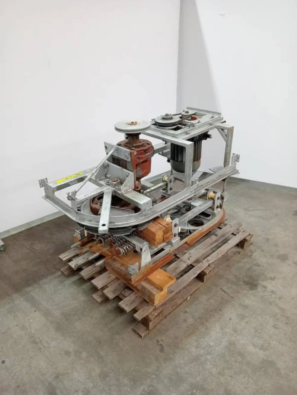 Dirty line conveyor