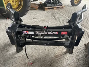 Cherry - CHW4 BALE HANDLER
