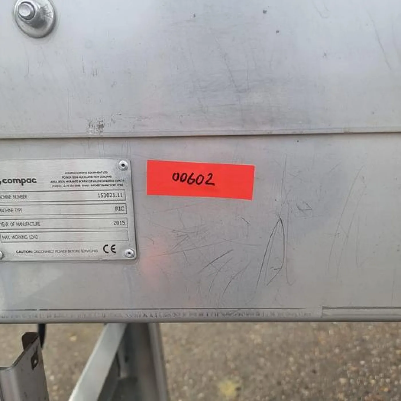 Incline Roller Conveyor - 4