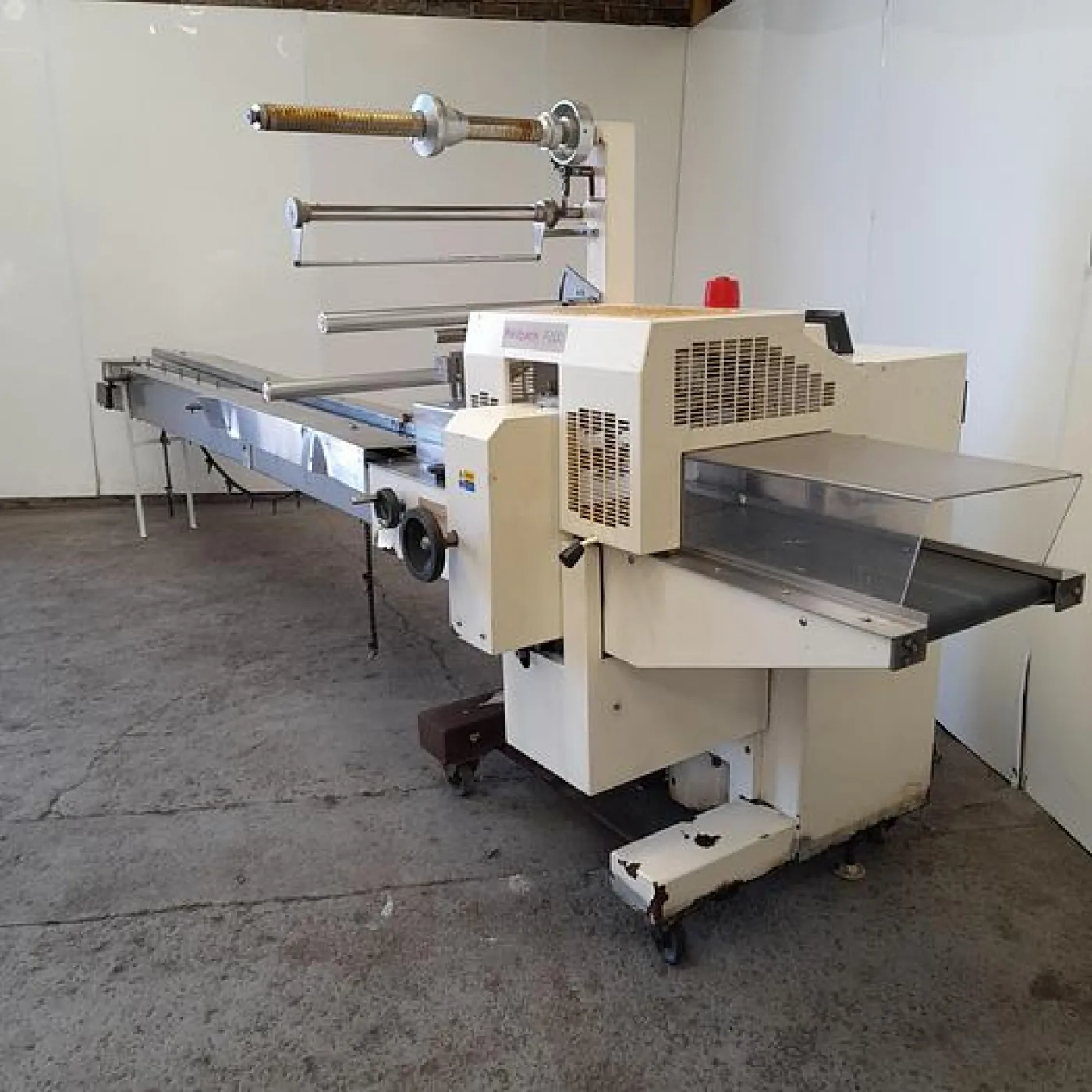 Redpack R200 Labeller & Heat Sealer - 1