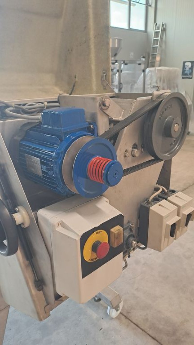 DESTEMMER-CRUSHER BUCHER/VASLIN BRABD, MODEL DELTA 2, SECOND-HAND MACHINE