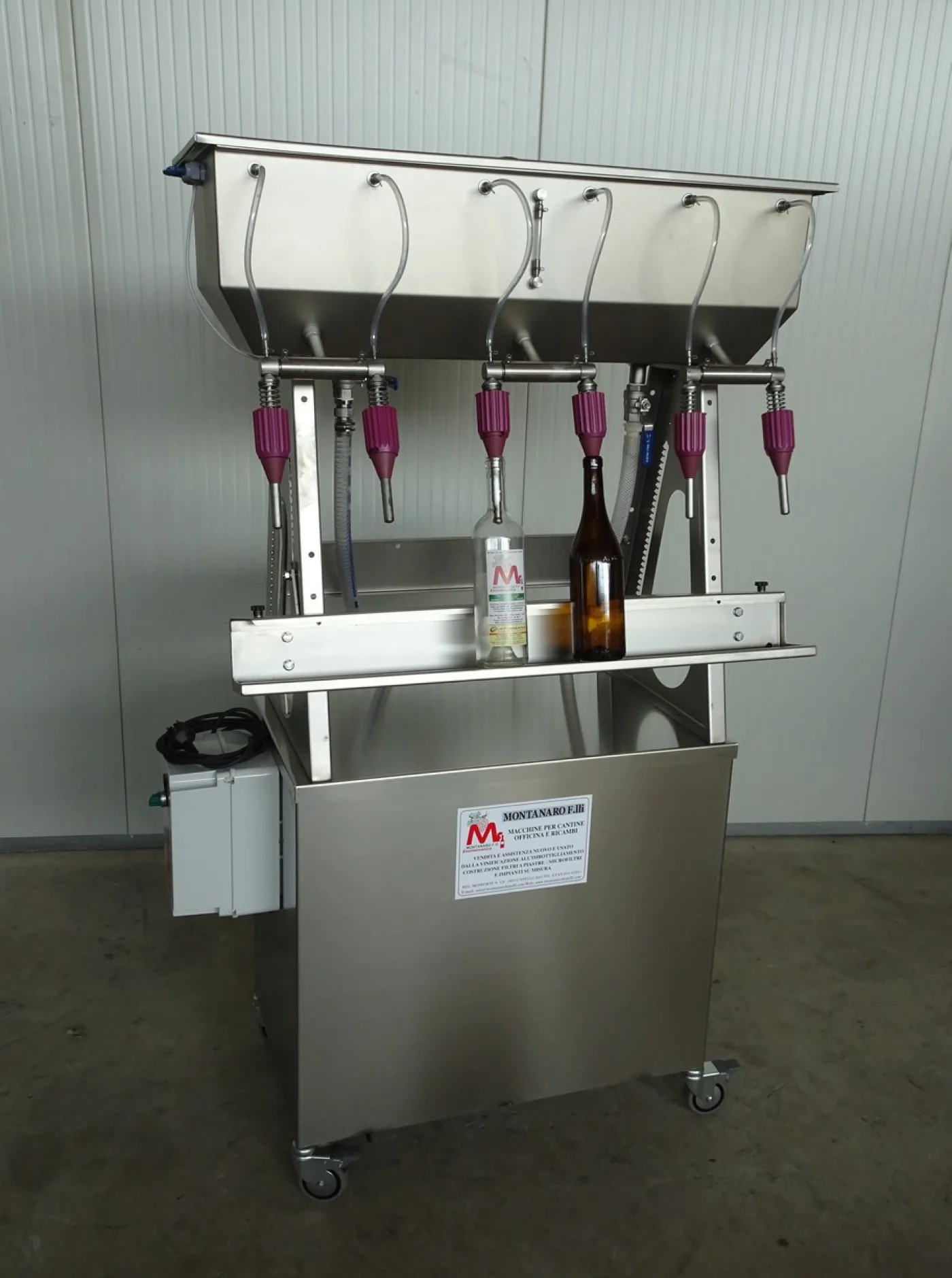 SEMI-AUTOMATIC IN-LINE FILLER 6 NOZZLES WITH PUMP, ELECTRIC PANEL AND PROBES NEW MACHINE - 1