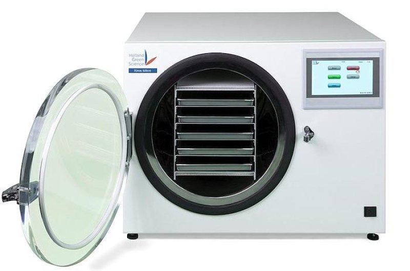 Holland Green Science Xiros Mikro Gen 1 Freeze Dryer Bundle