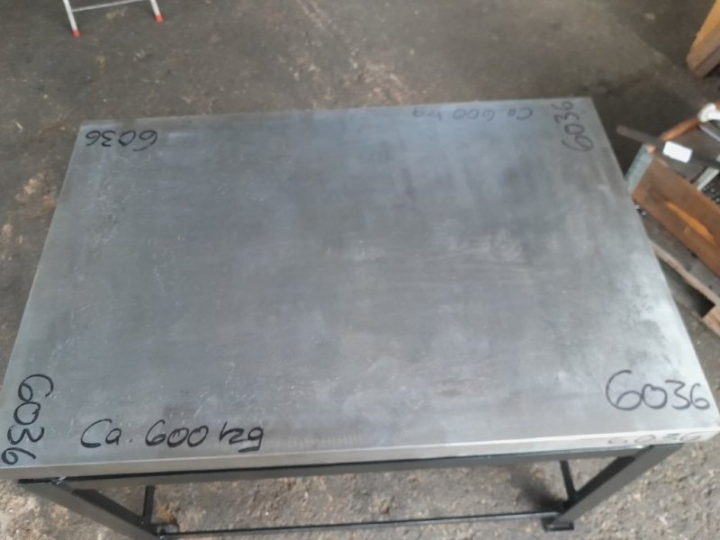 1200 x 80 x 60 UNBEKANNT
