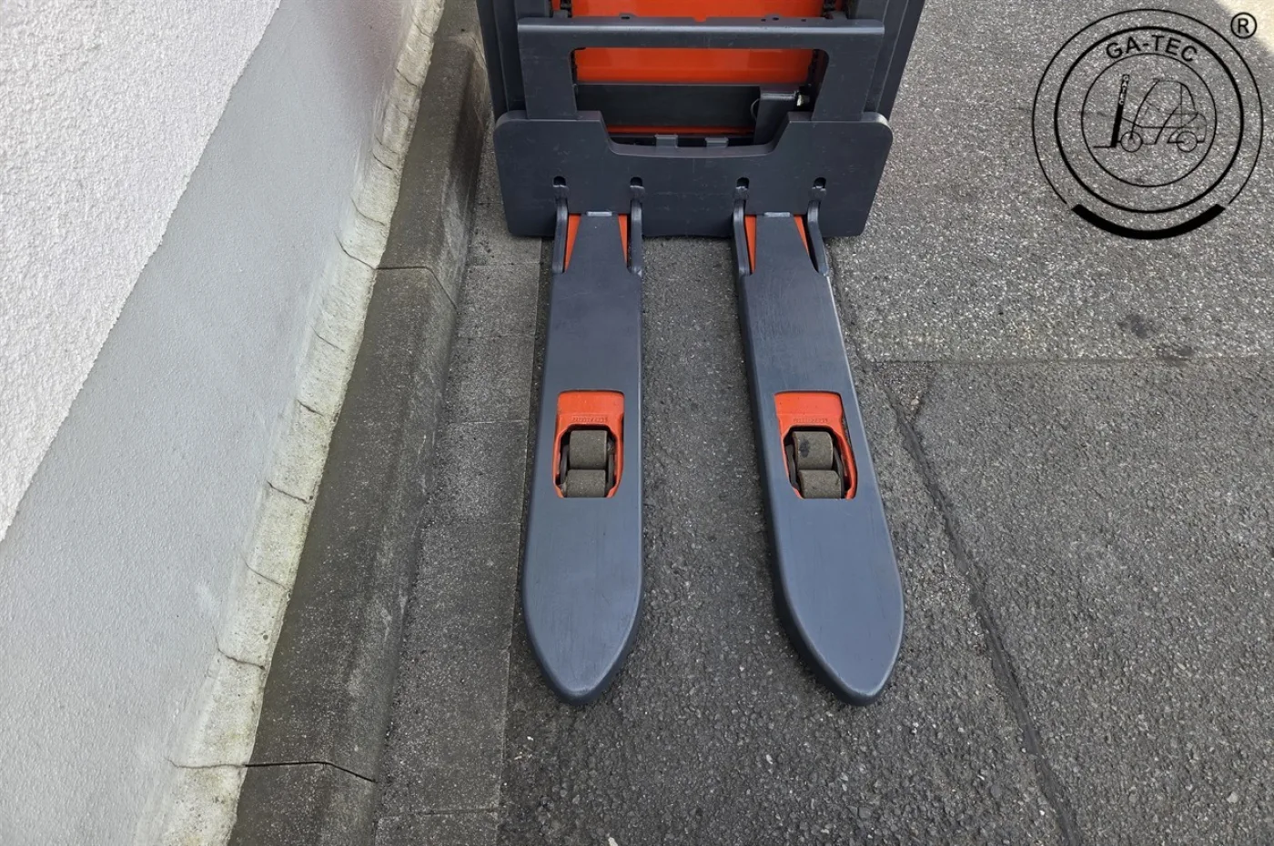 Linde L16 - 8