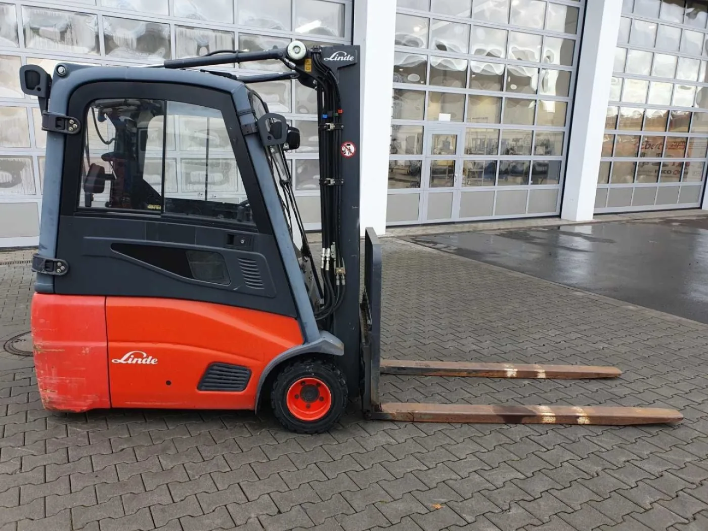 Linde E18 - 01 / Triplex: 4.50m! / SS / nur 5.672h! - 3