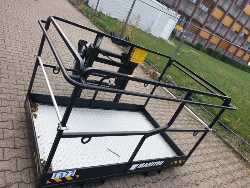 Manitou Personen Arbeitskorb fixe