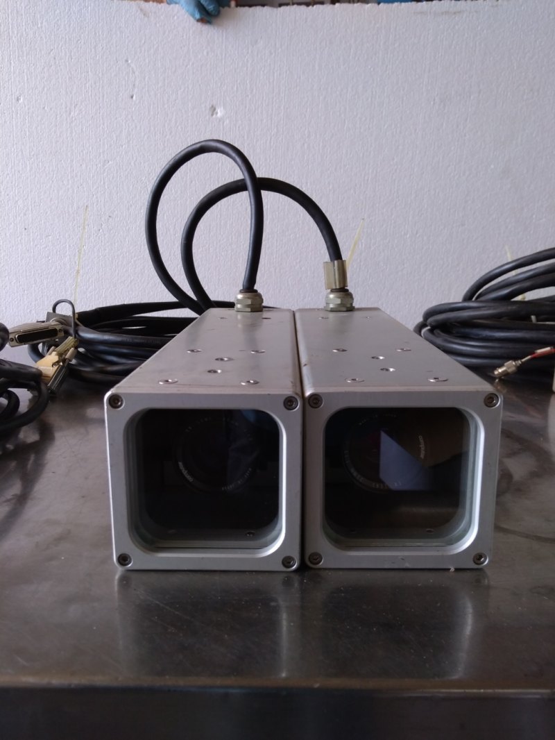 TELECAMERE DI LINEA CON LUCE STROBO
