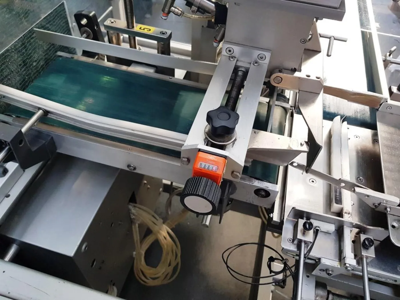INVASSOIATRICE PER FIALE E FLACONI – SIEMPHARMA – MOD. INV220 - 2