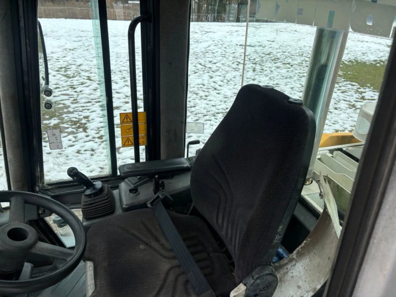 Liebherr - L524