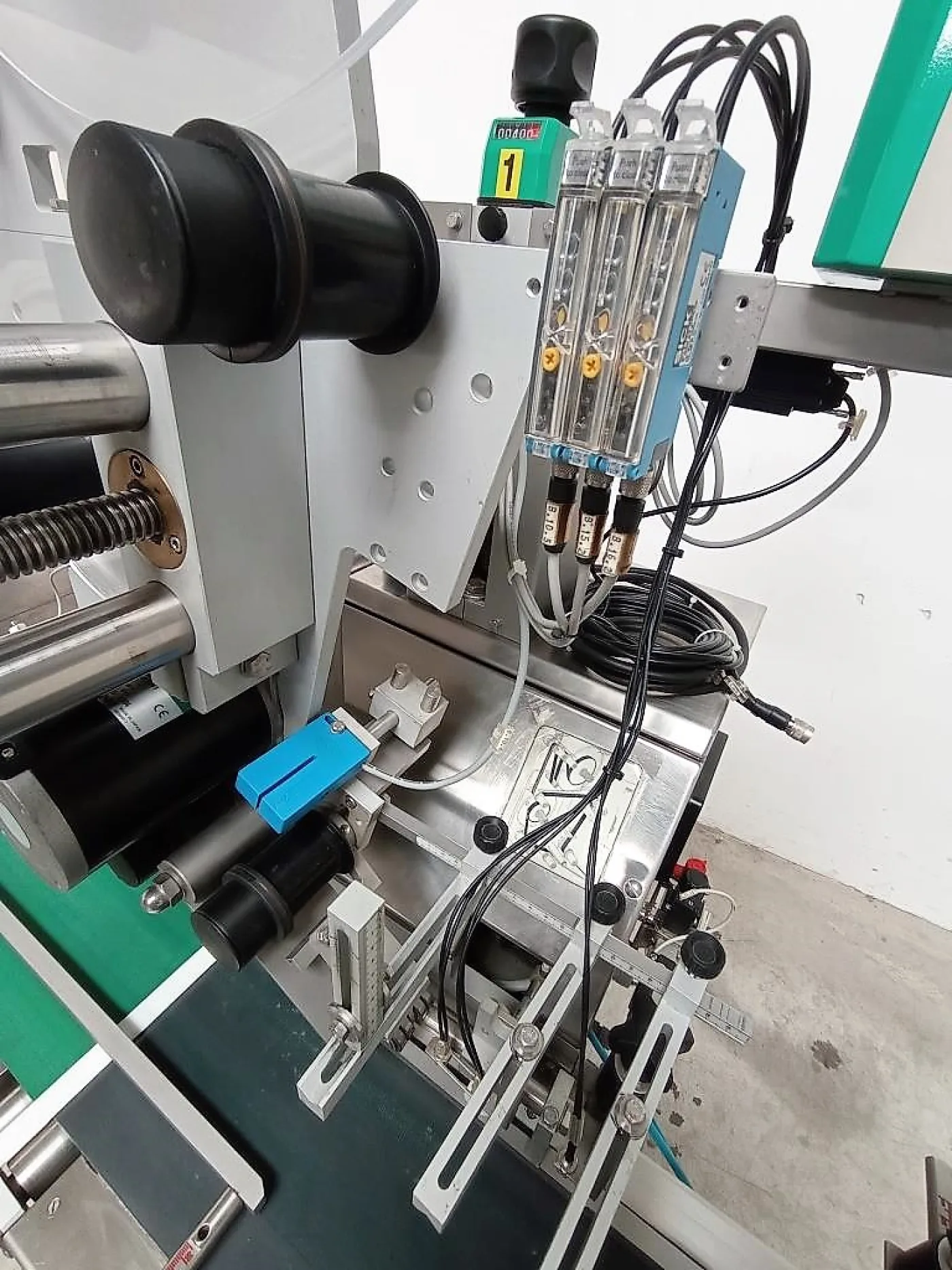ETICHETTATRICE – NERI – MOD. SL 300 - 8