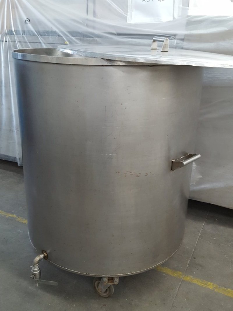 SERBATOIO CARRELLATO – 250 LT