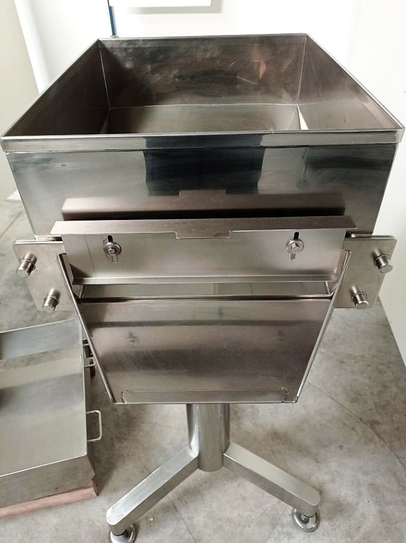 ALIMENTATORE VIBRANTE
