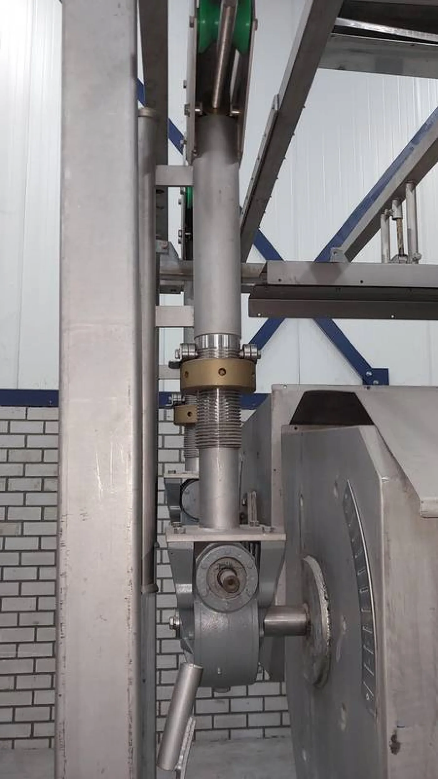 Plucker - 2