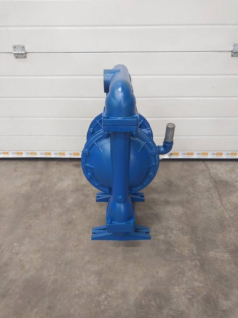 Membrame pump