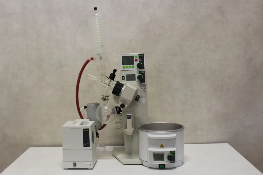 Büchi R-215 Roteerverdamper Systeem