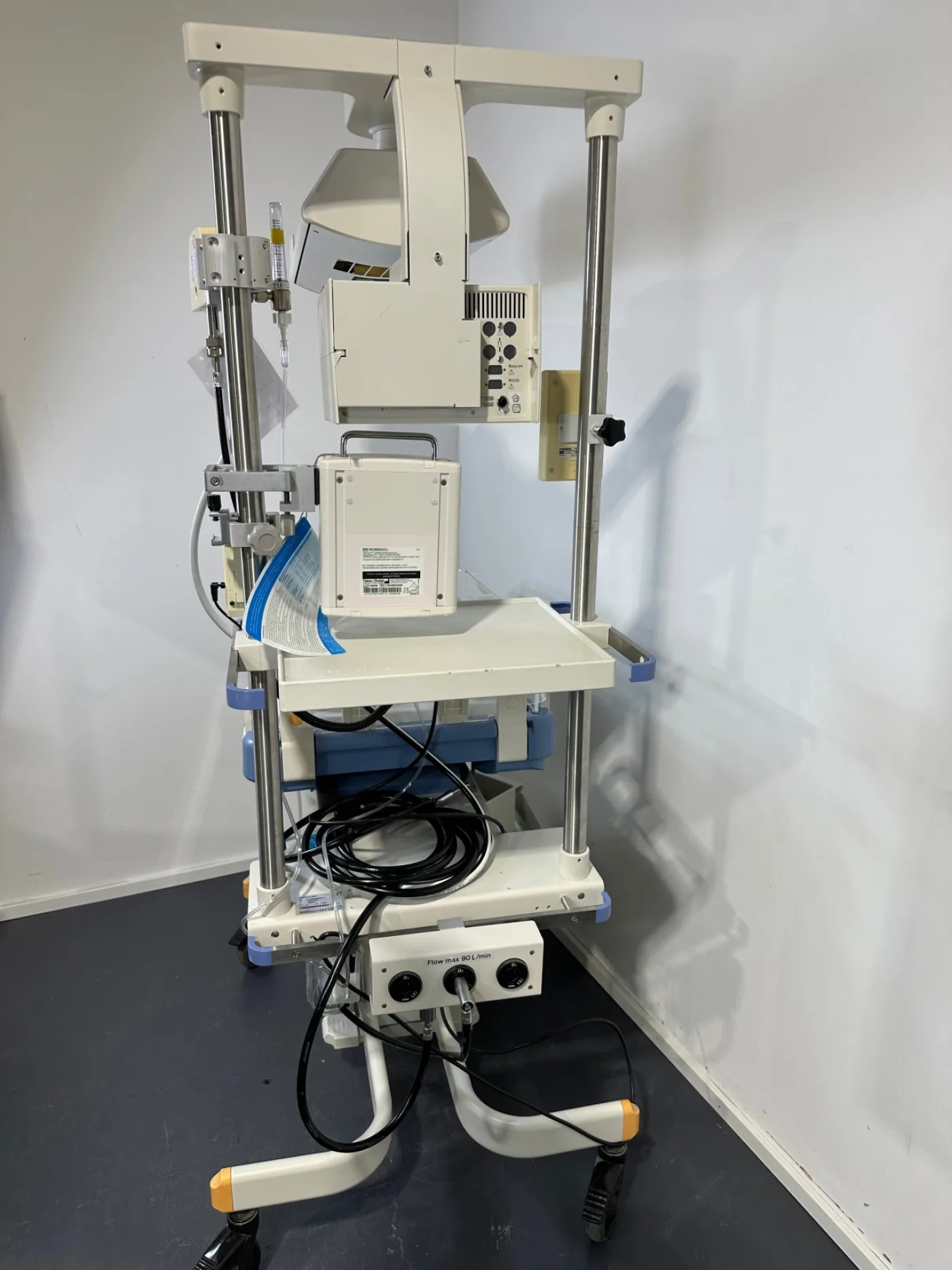 Dräger Babytherm 8004 Reantimationseinheit - 4