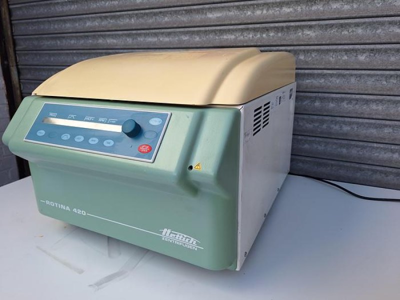 Hettich Rotina 420 Centrifuge