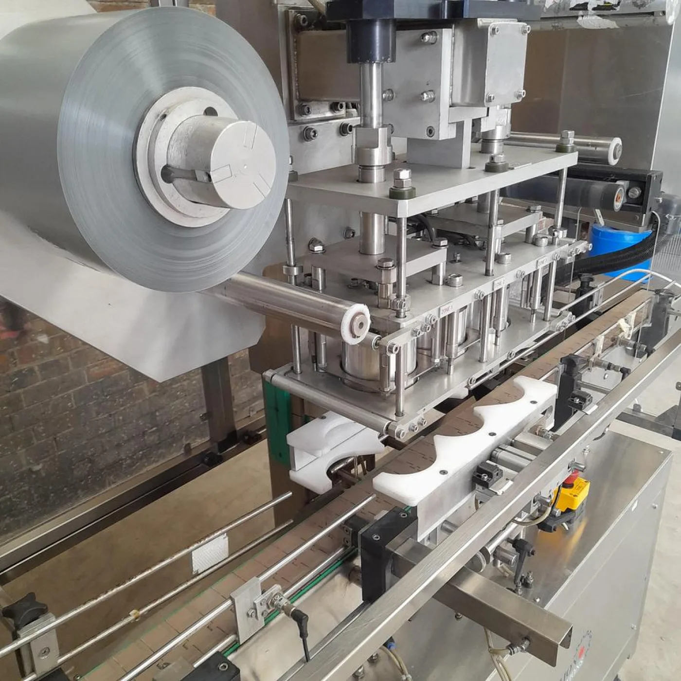 Capping and Lid Press Machine - 6