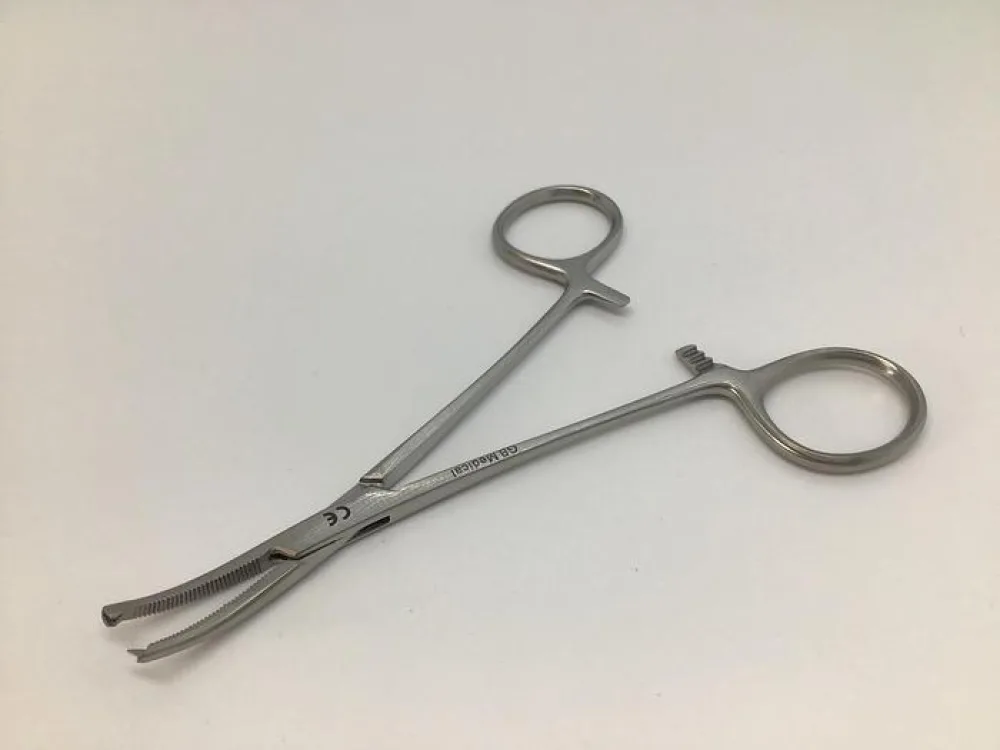 GB Medical Halstead Mosquito 1 in 2 Teeth 125mm