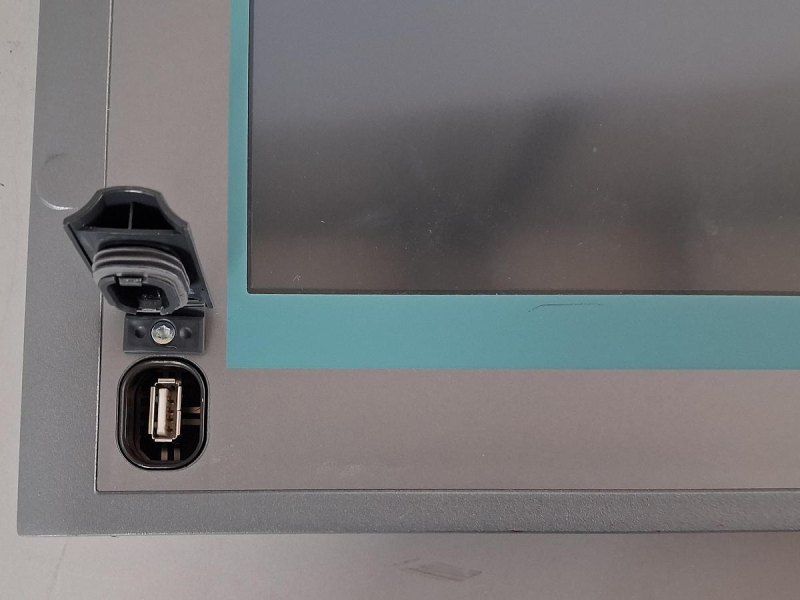Siemens SIMATIC HMI IPC477C Industrial Panel PC