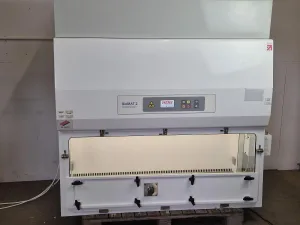 CAS Biomat 2 Microbiological Safety Cabinet