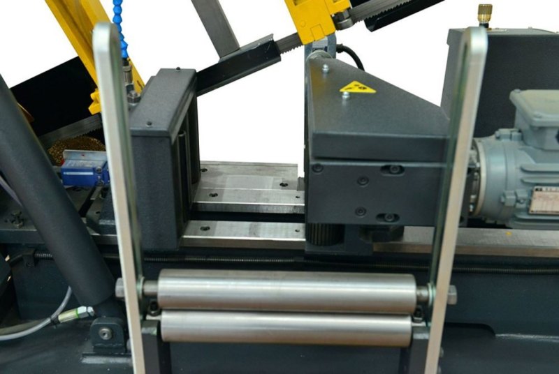 Bekamak Bandsäge Bandsägemaschine Schwenkrahmen Vollautomat Bandsägeautomat