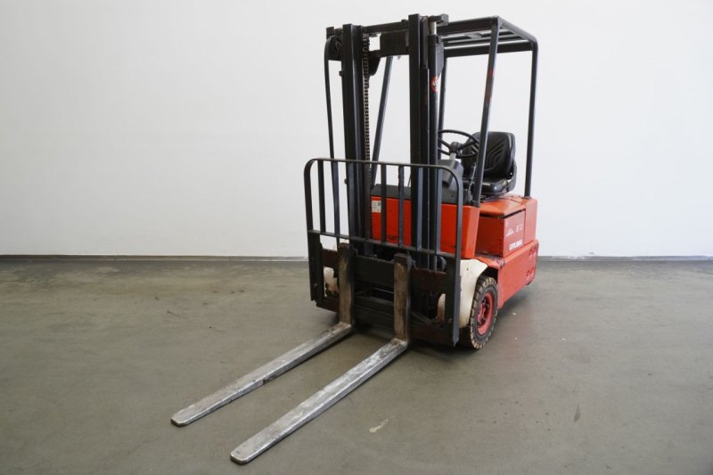Frontstapler Linde E 12 Z 324 (1996)