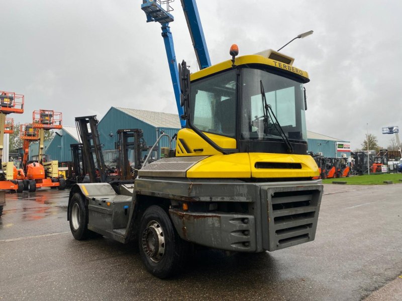 Terberg TT223
