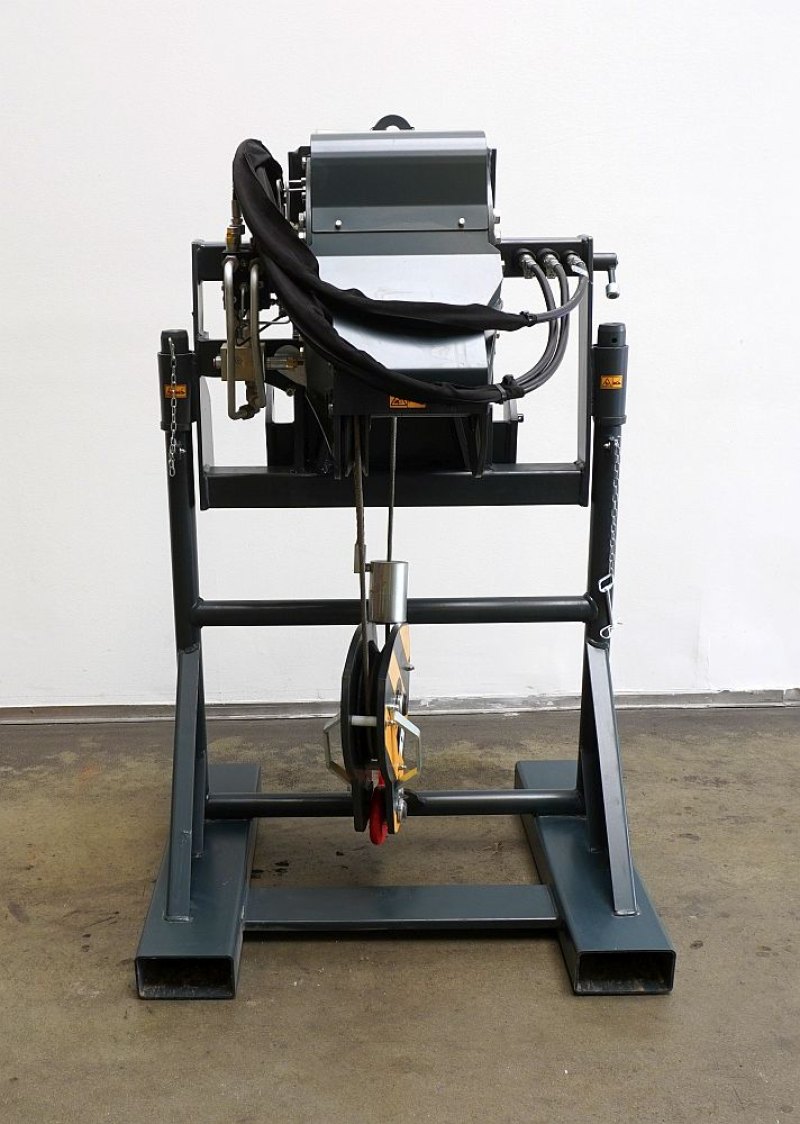 Seilwinde Magni W 3,5 l / / hydraulische Seilwinde 3500 kg (2025)