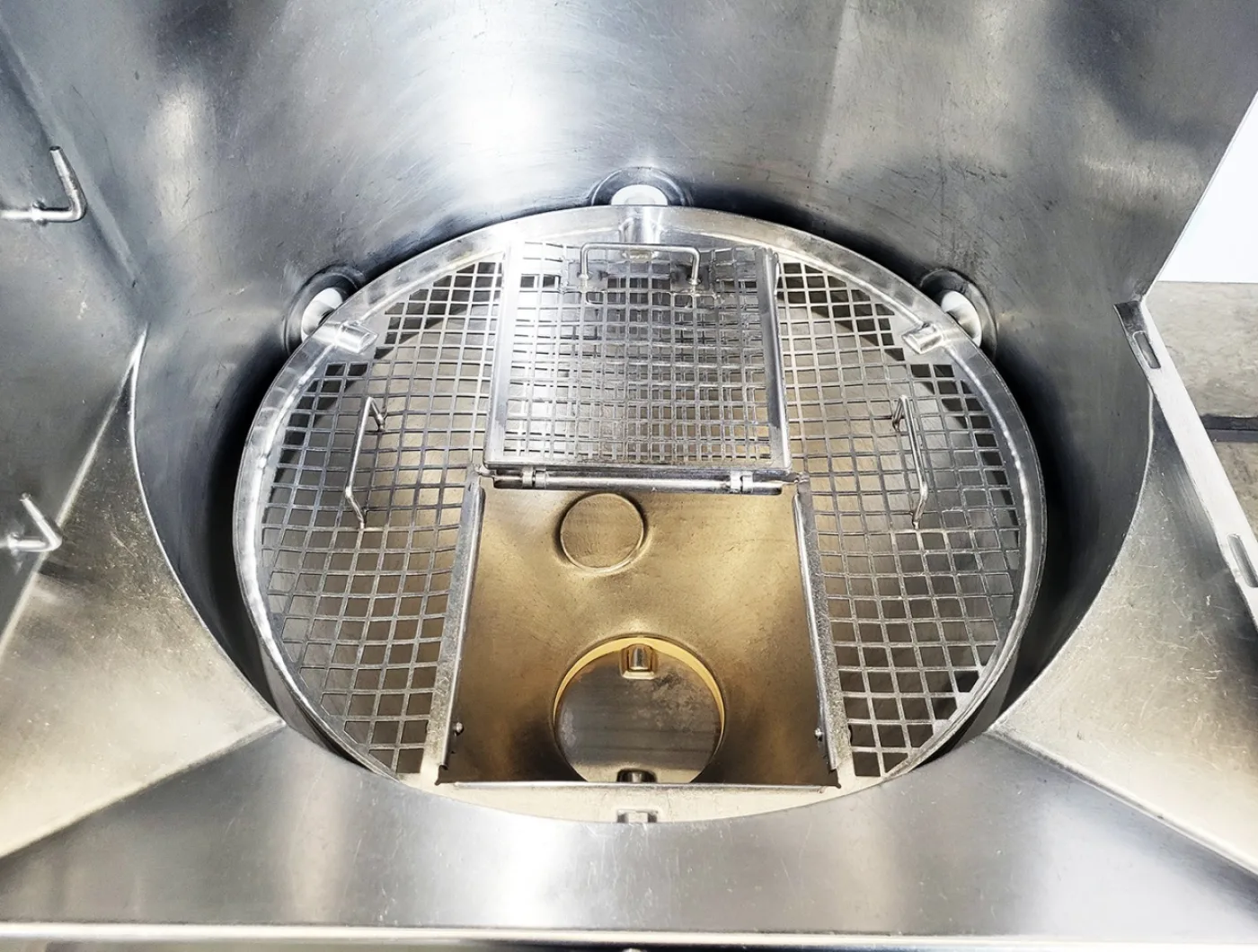 AZO ET200P D800 A23R - Bag dump station - 8