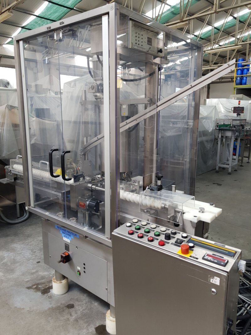 TAPPATRICE ROTATIVA PER FLACONI – BOSCH MOD. VRM 6060