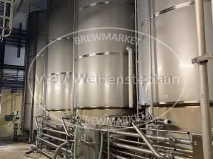 Mixing tank system (with 3 tanks)