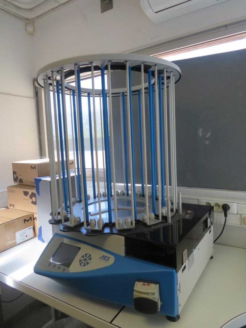2017 BioMerieux BioMerieux APS One Automated Culture Media Plate Pouring System- R and D
