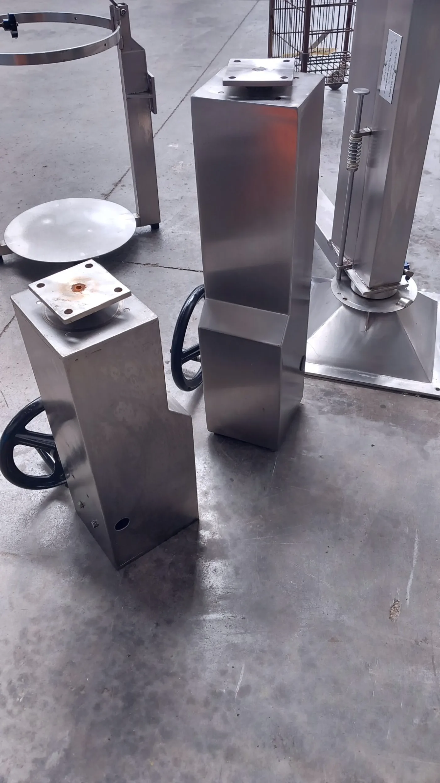ELEVATORE A COLONNA – PACKSERVICE – MOD. GIRAFUSTI PS270 - 8