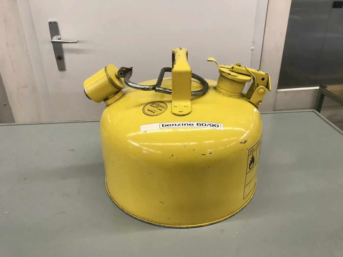 BENZINIERE “EAGLE” - 2