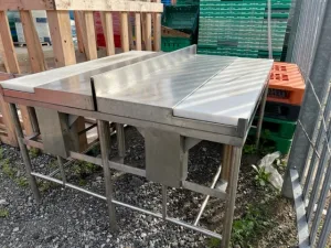 Trimming Table