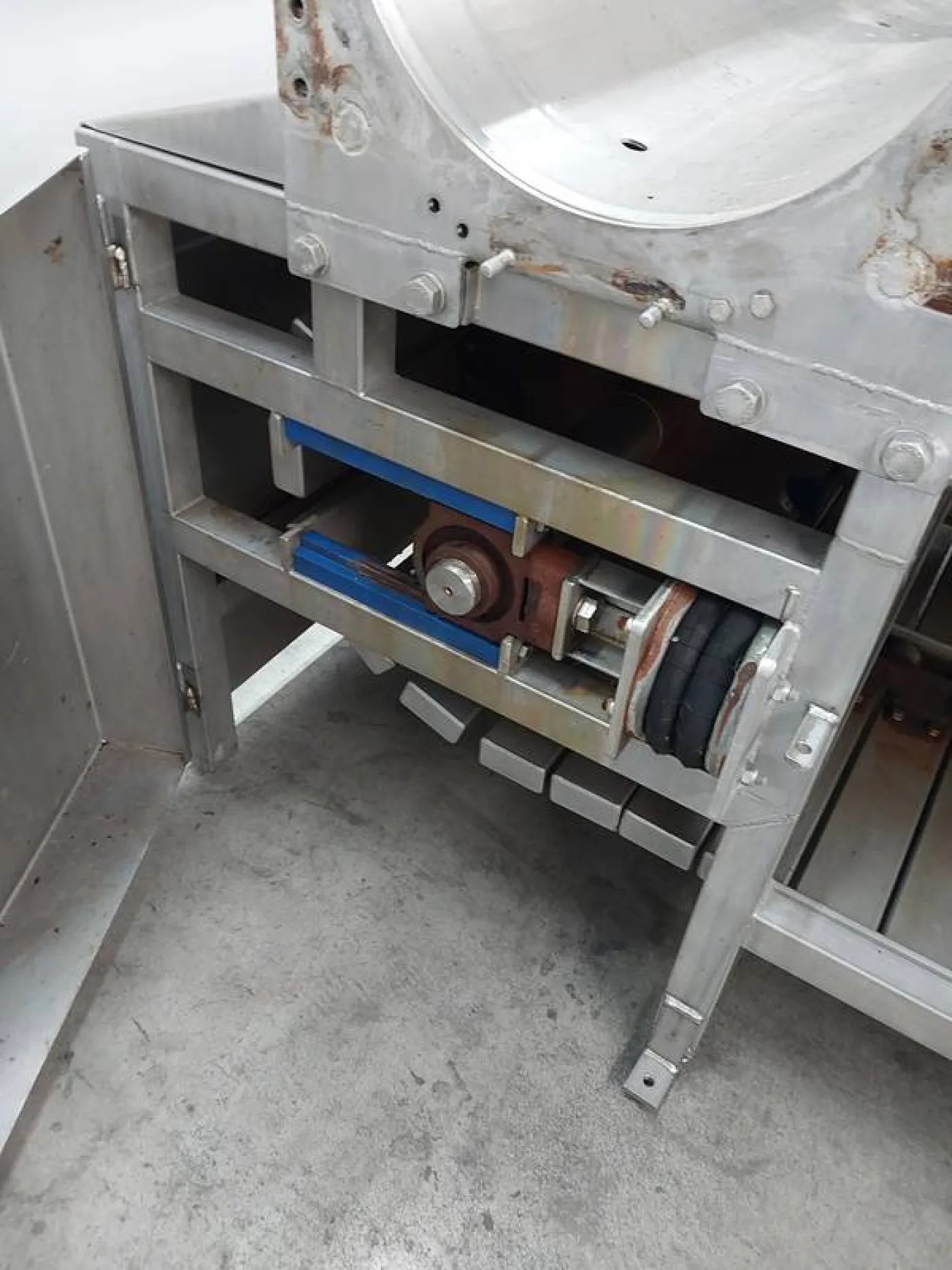 Gambrelling - Rehanging conveyor - 2