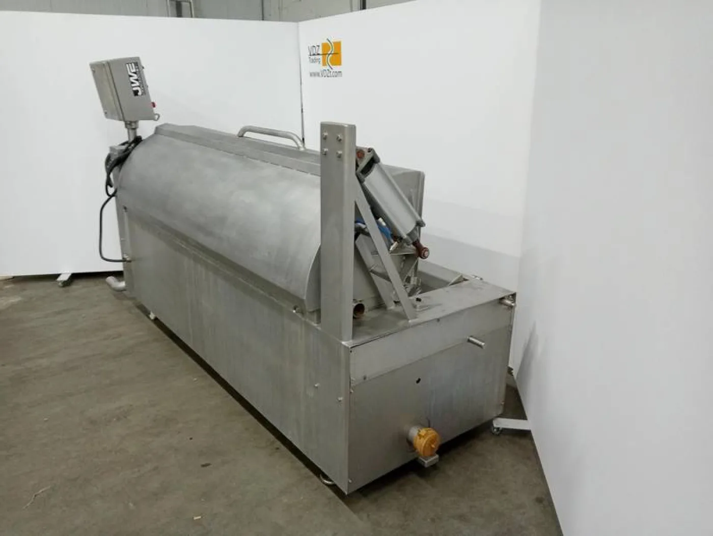 Scalding dehairing machine - 6