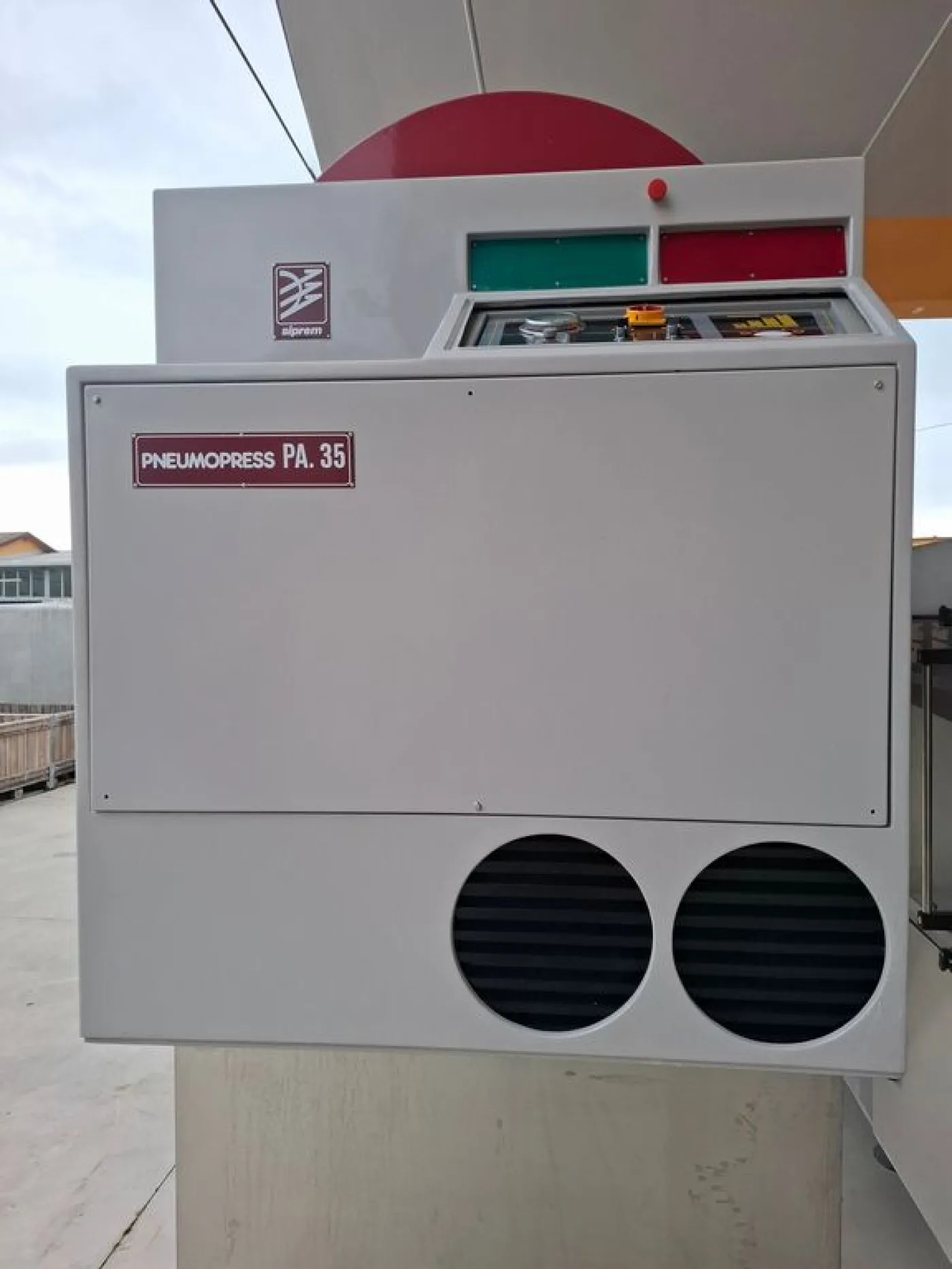 STAINLESS STEEL MEMBRANE PRESS, SIPREM FIRM MODEL PA35, CAPACITY HL 35, OPEN CYLINDER, SECOND HAND MACHINE - 1