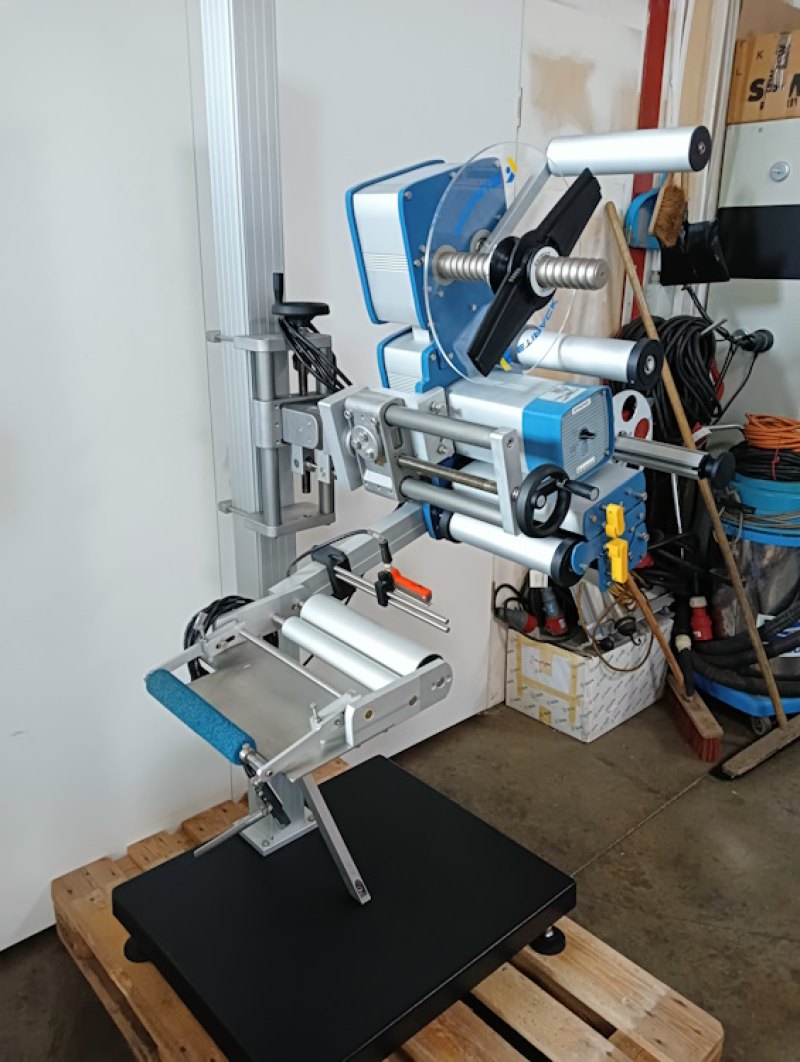 Automatischer Etikettierer Etipack Strong 200