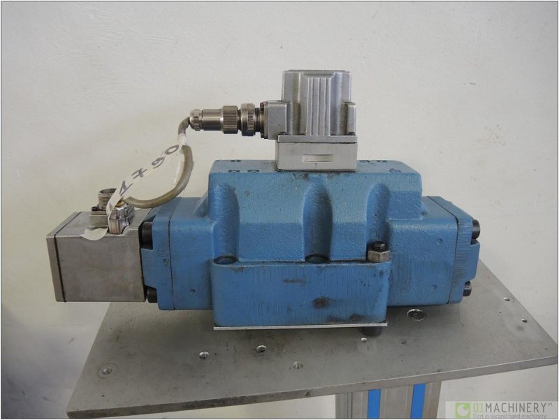 2004 MOOG D663-5701 AI1790