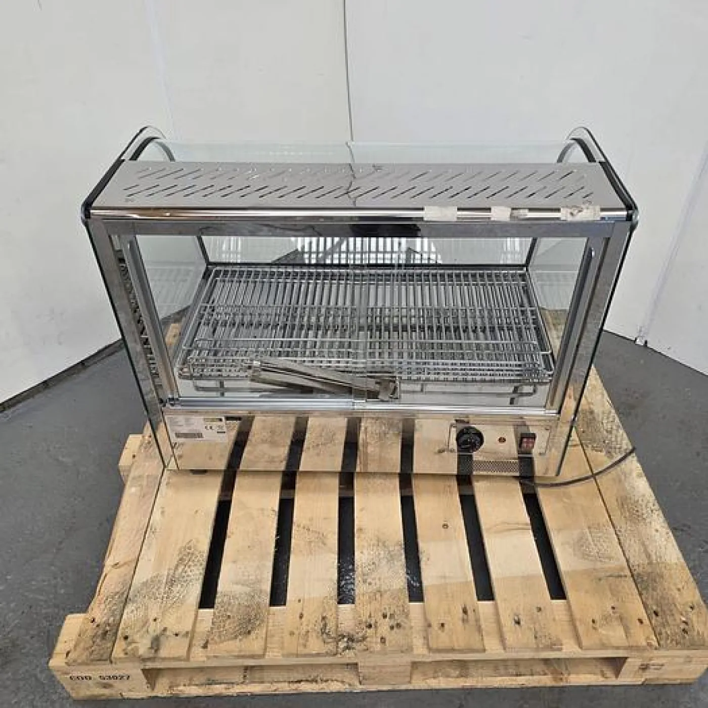 Buffalo Hot Food Display Cabinet - 8