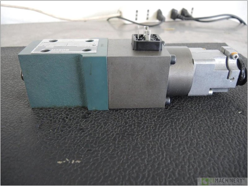 2000 BOSCH 0811402003 AI2234