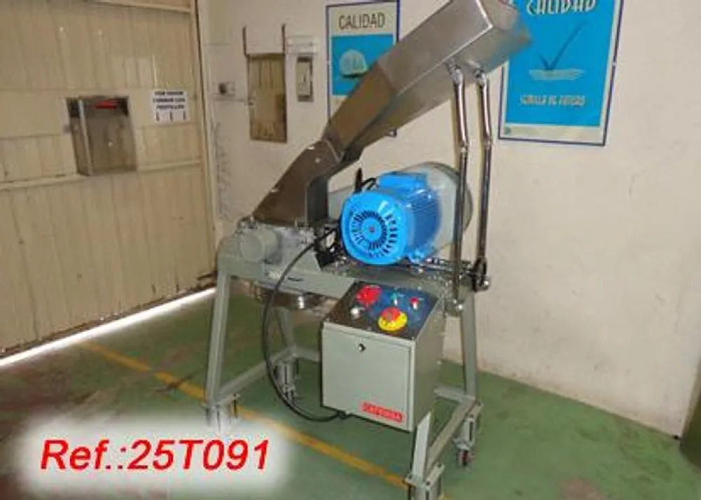 MOLINO DE MARTILLO – CUCHILLAS “BONALS” MODELO B-160 CON ESTRUCTURA Y PATAS CON RUEDAS